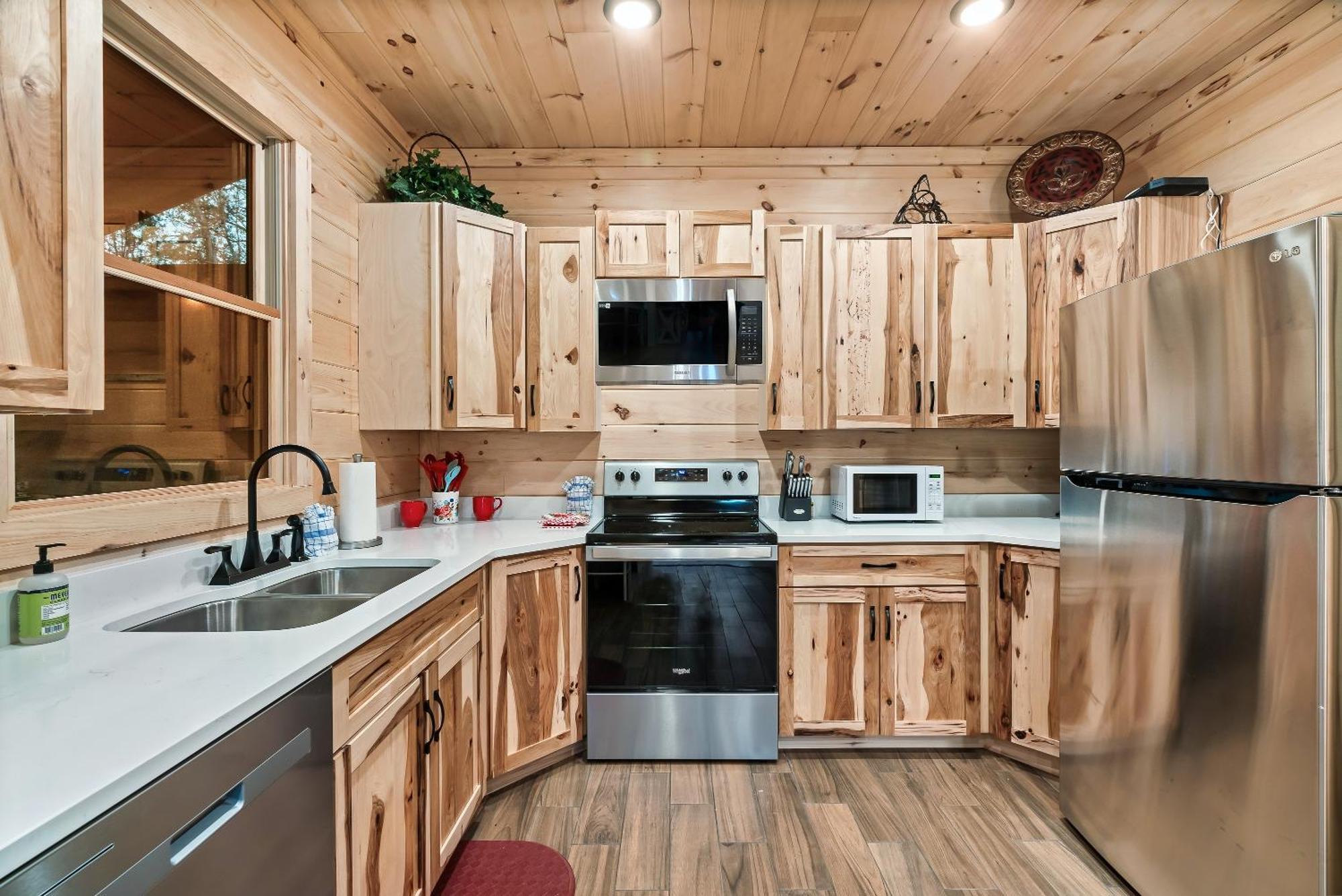 Scenic Views, Game Room, Hot Tub, Fireplace, Bbq Pigeon Forge Exterior photo